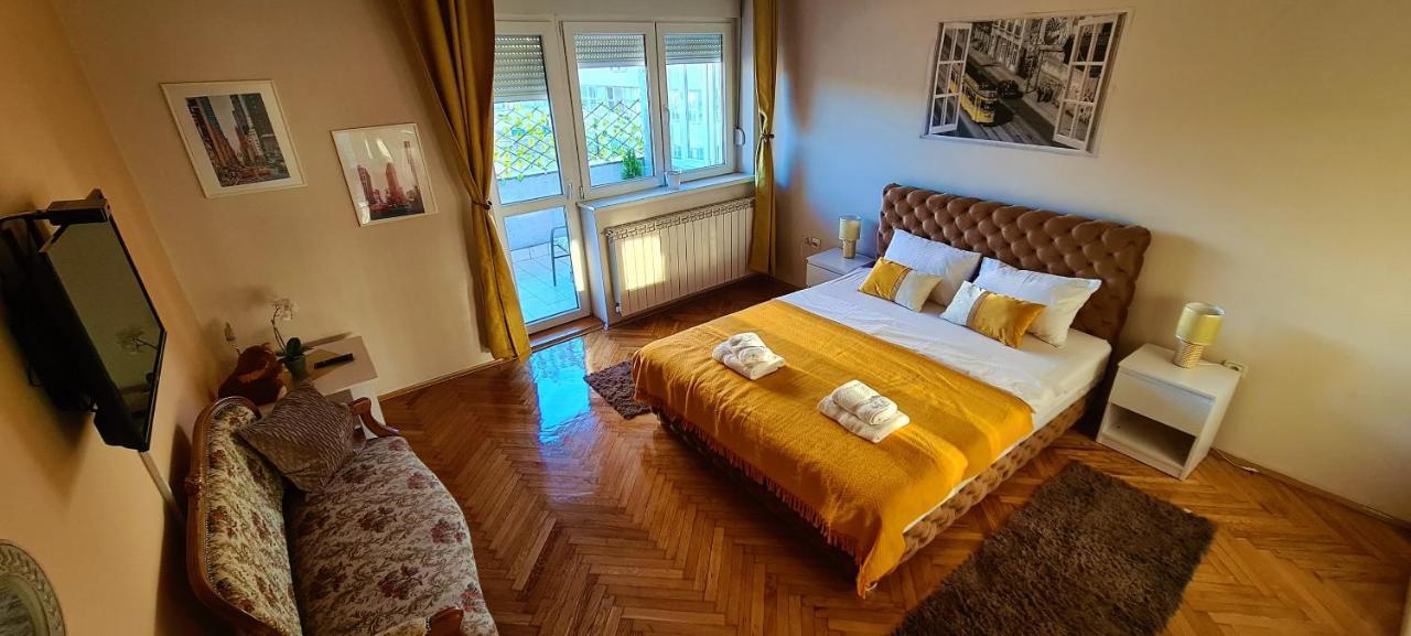 Windows City Apartment Belgrado Exterior foto